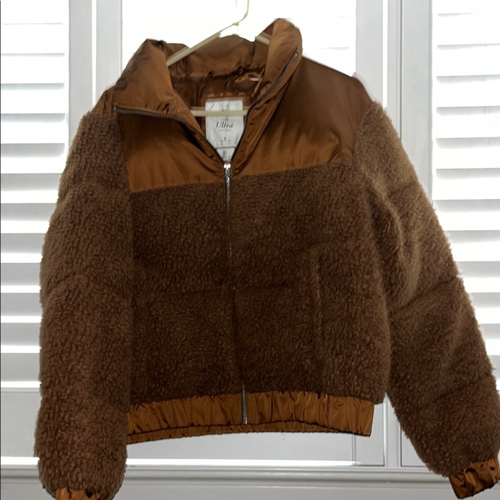 Abercrombie and Fitch Sherpa puffer jacket size medium NWOT